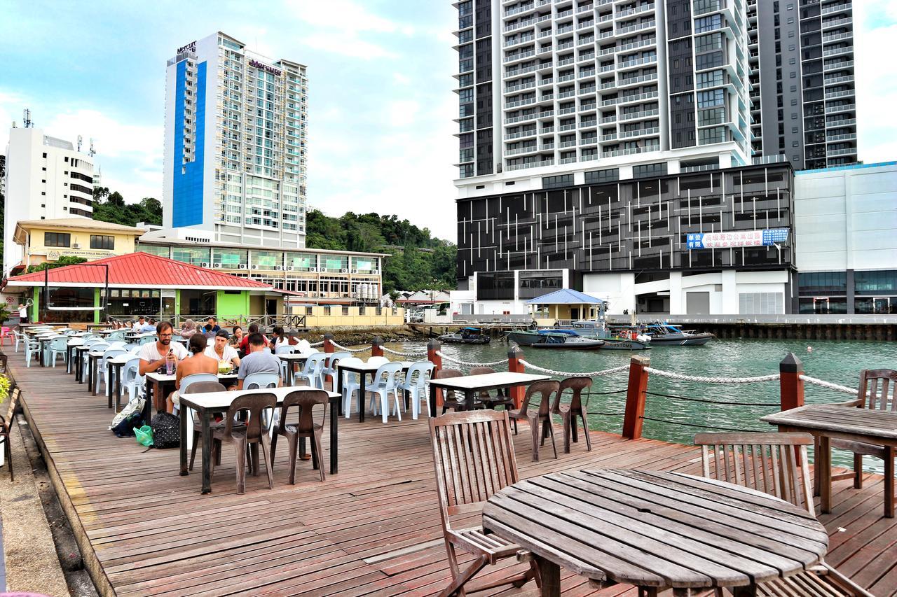 Escape Backpackers Kk Hostel Kota Kinabalu Kültér fotó