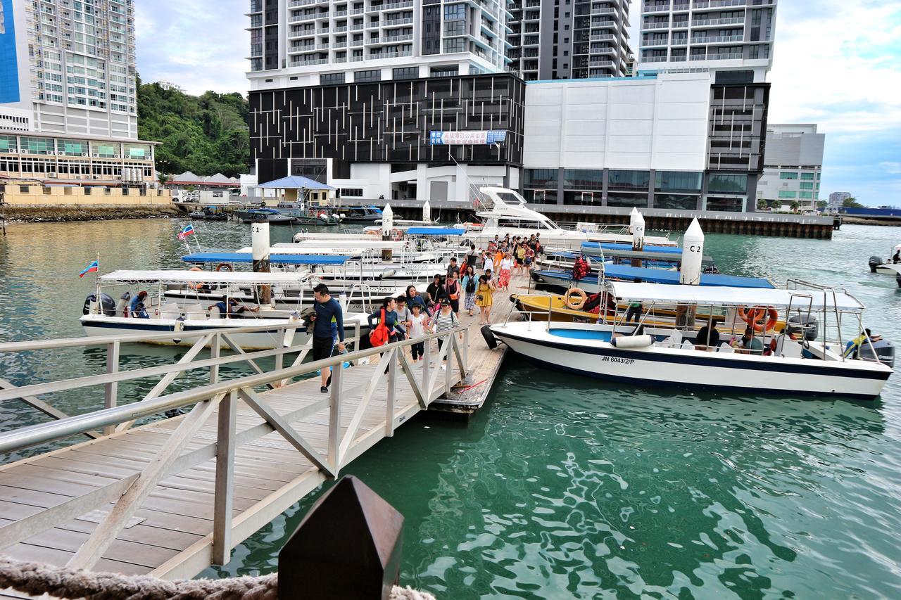Escape Backpackers Kk Hostel Kota Kinabalu Kültér fotó