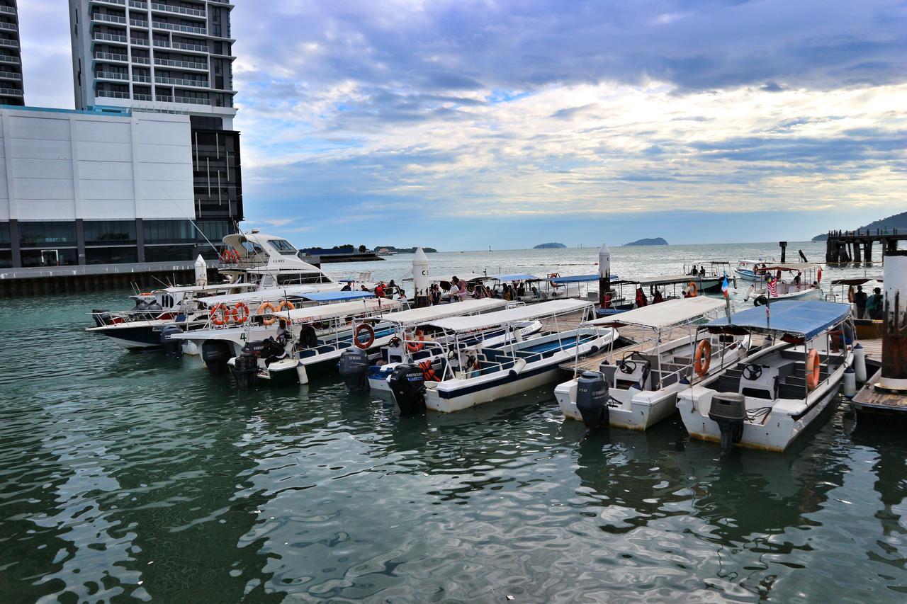 Escape Backpackers Kk Hostel Kota Kinabalu Kültér fotó