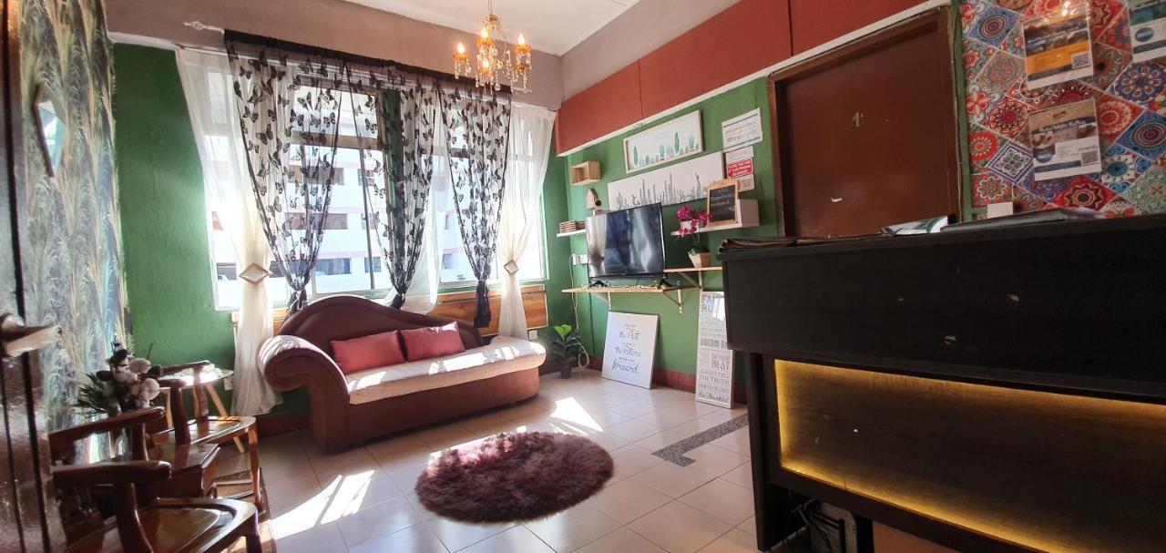 Escape Backpackers Kk Hostel Kota Kinabalu Kültér fotó